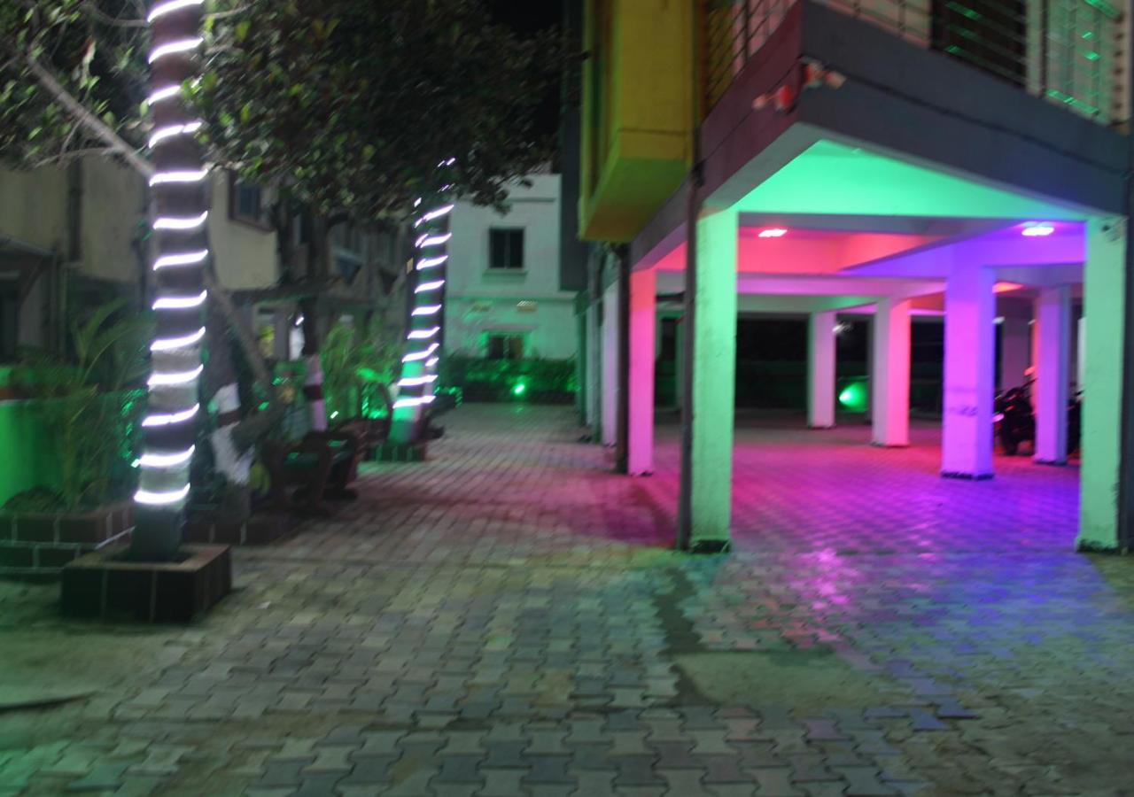 Hotel Puri Greens Exterior photo